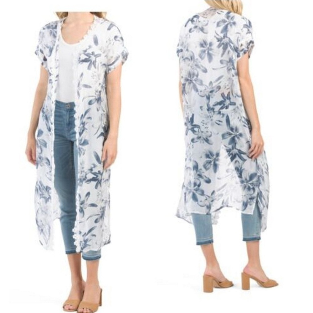 Blue and White Oversized Tunic Top